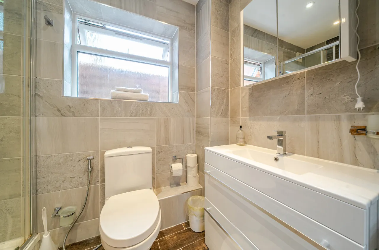 Springfield Road, Camberley, Surrey, GU15 1AB, photo 20