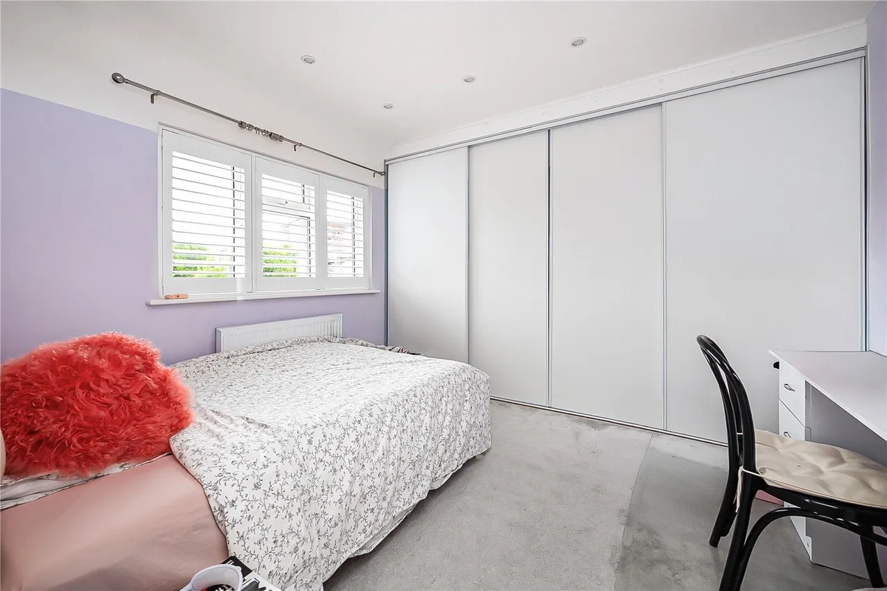 Beech Way, Twickenham, TW2, photo 9
