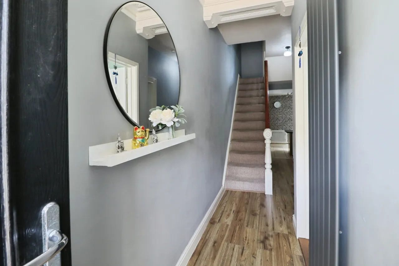 Mackintosh Place, Cardiff, CF24, photo 5