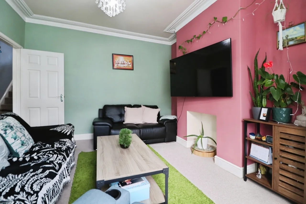 Mackintosh Place, Cardiff, CF24, photo 2