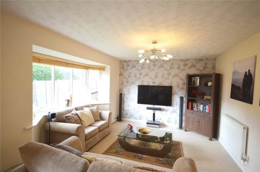 Enbourne Drive, Pontprennau, CF23, photo 4
