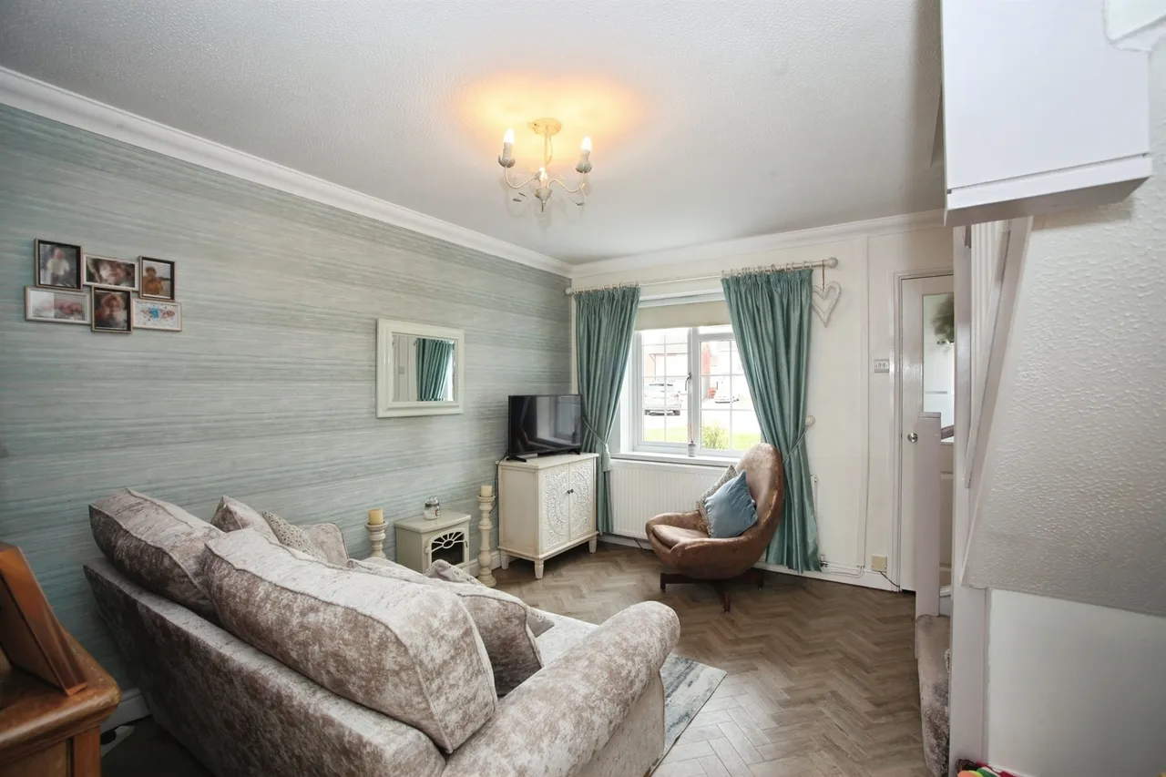 Pine Court Pontypridd, CF38, photo 4