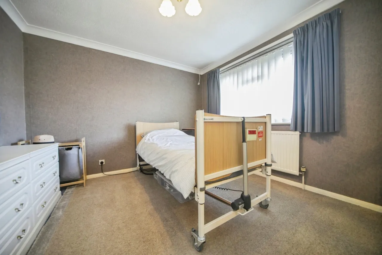 Hickling Drive, BURY ST. EDMUNDS, Suffolk, IP33, photo 9