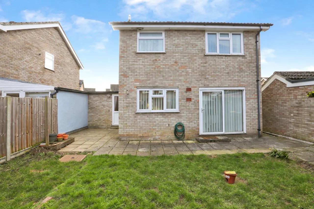 Hickling Drive, BURY ST. EDMUNDS, Suffolk, IP33, photo 12