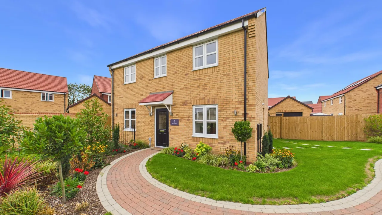 4 bed house for sale — Beaufort Gardens, Market Deeping