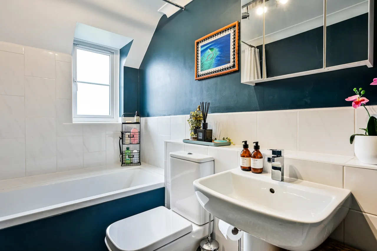 7 Boundary House, 1 Kings Road, Guildford, photo 11