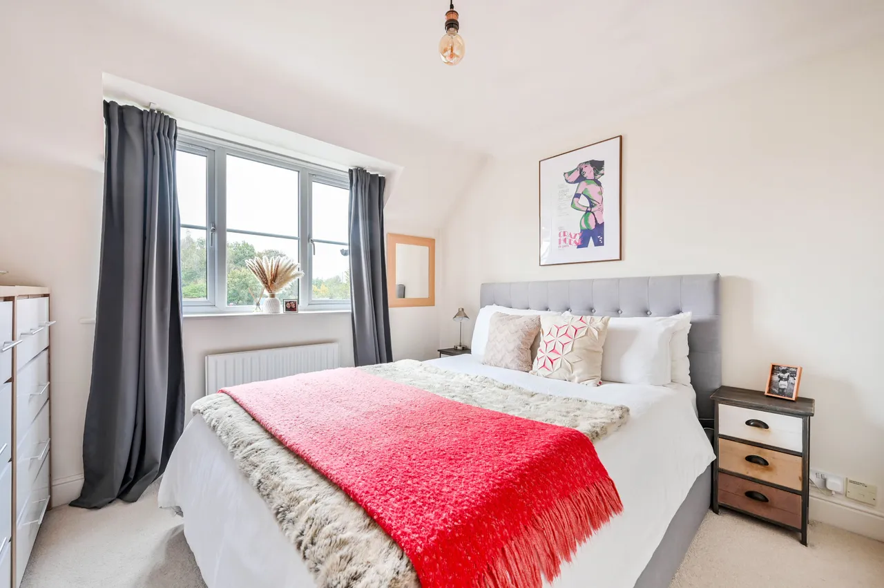 7 Boundary House, 1 Kings Road, Guildford, photo 12