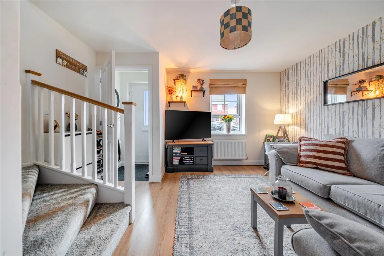 Bull Lane, Chippenham, SN15, photo 5