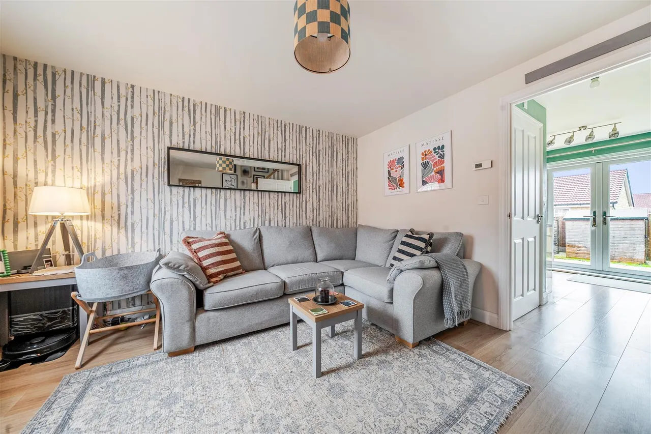 Bull Lane, Chippenham, SN15, photo 3