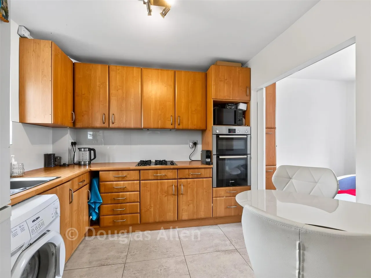 Bastable Avenue, Barking, IG11, photo 2