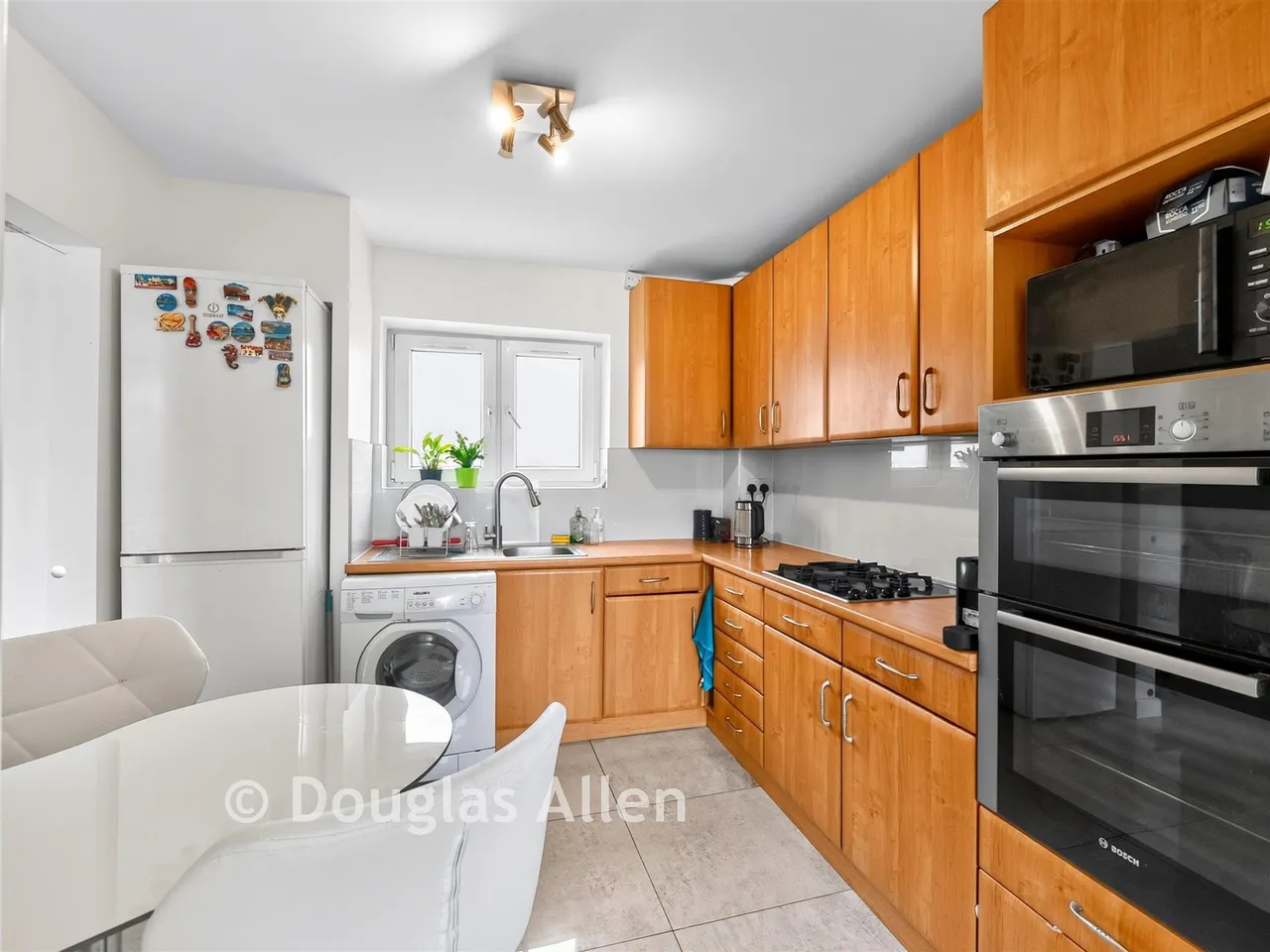 Bastable Avenue, Barking, IG11, photo 9