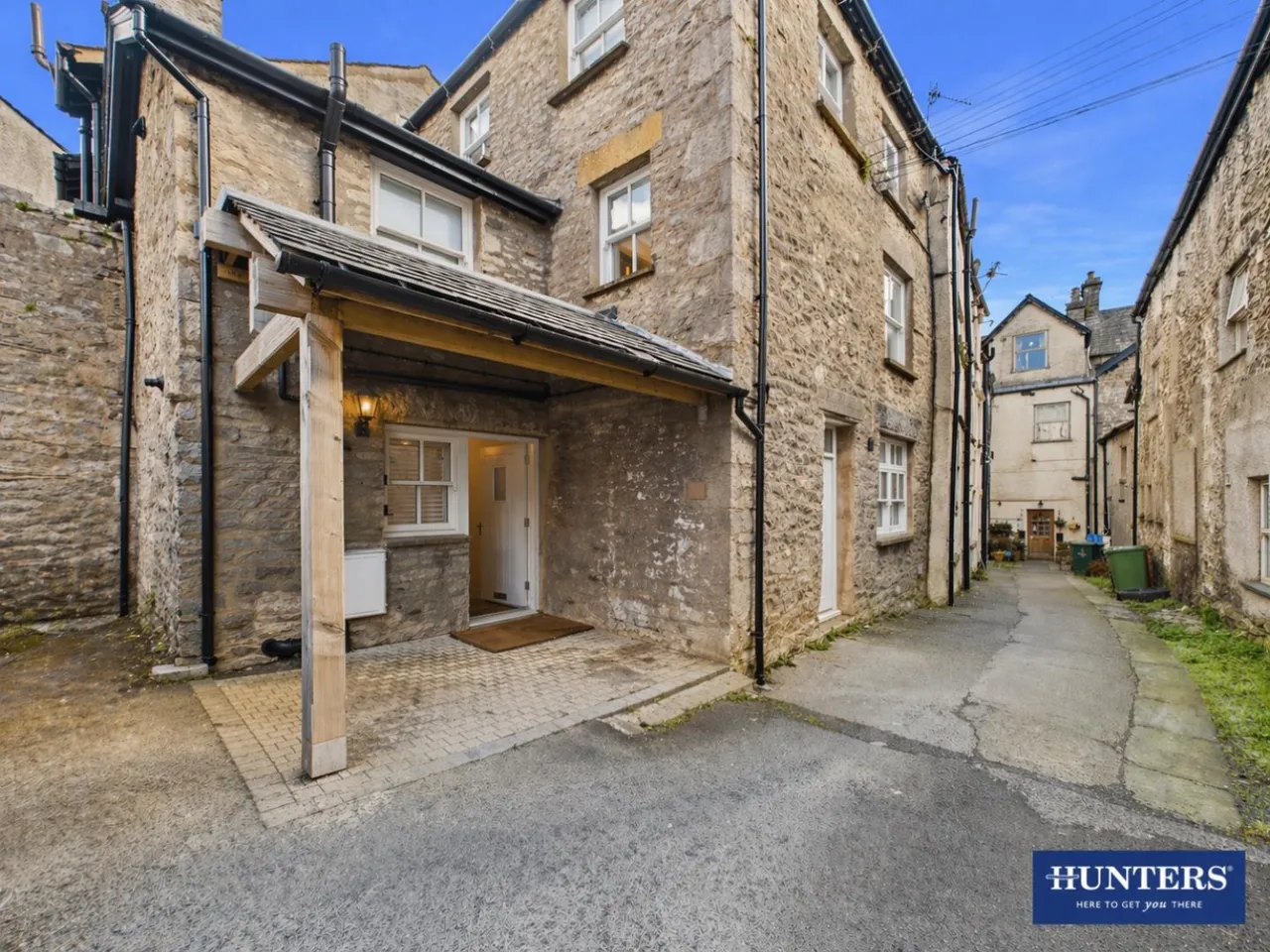 3 bed house for sale — Gillinggate, Kendal