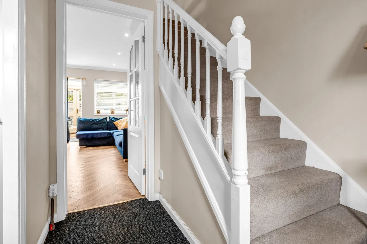 Briardale, Ware, SG12 0XE, photo 8