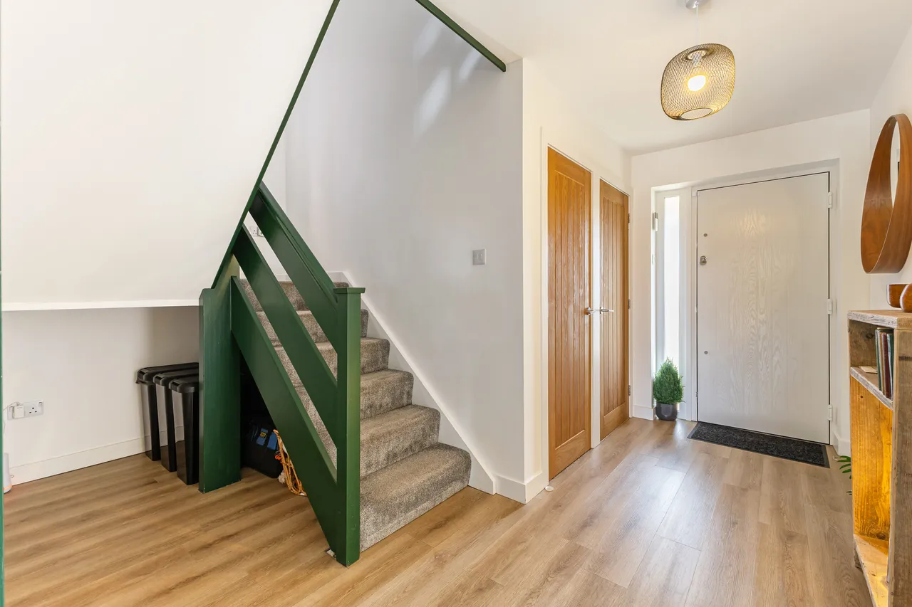 Chestnut Close, Salisbury, SP1, photo 13