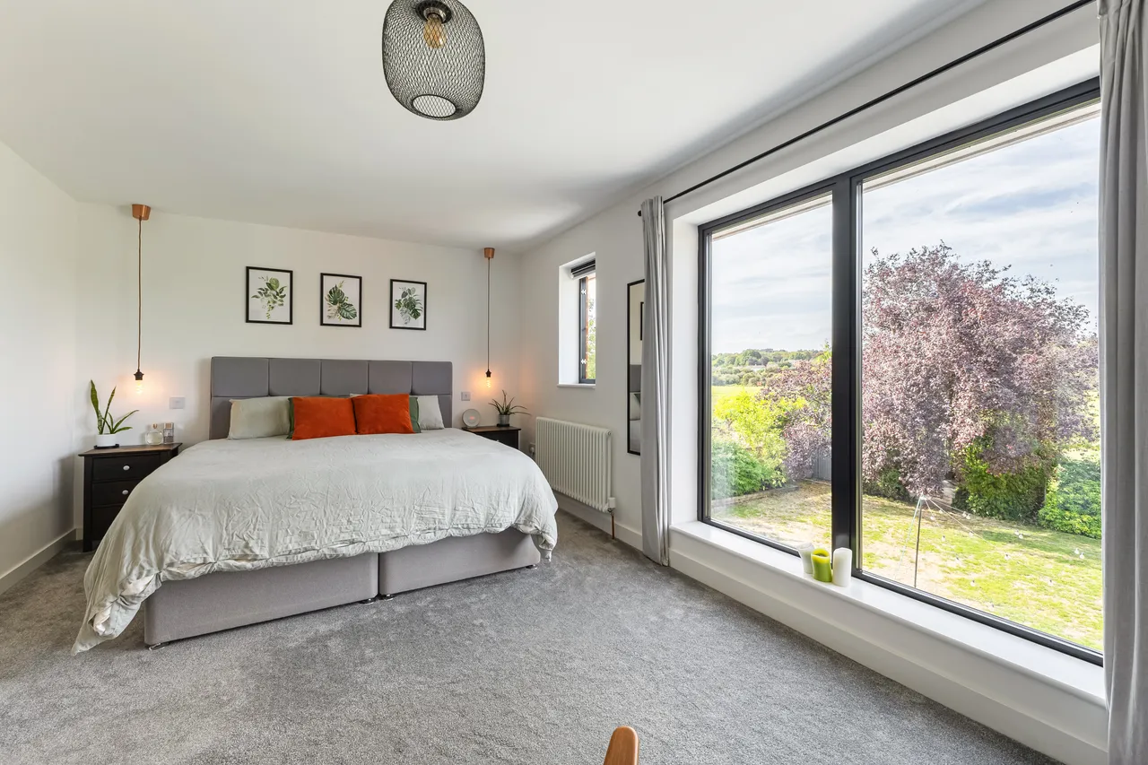Chestnut Close, Salisbury, SP1, photo 7