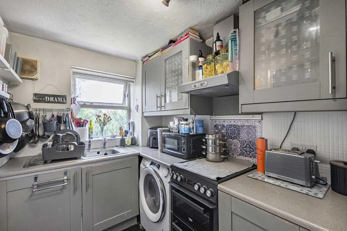 Henry Doulton Drive, SW17, photo 3
