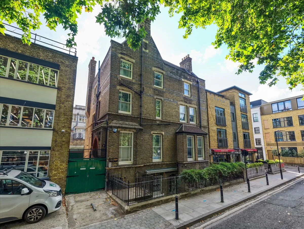 Hoxton Square, London, N1, photo 2