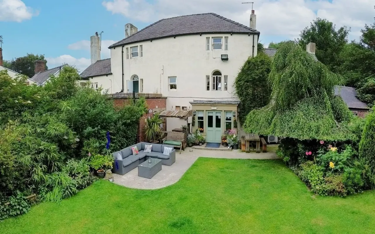 Green Road, Dodworth, photo 39