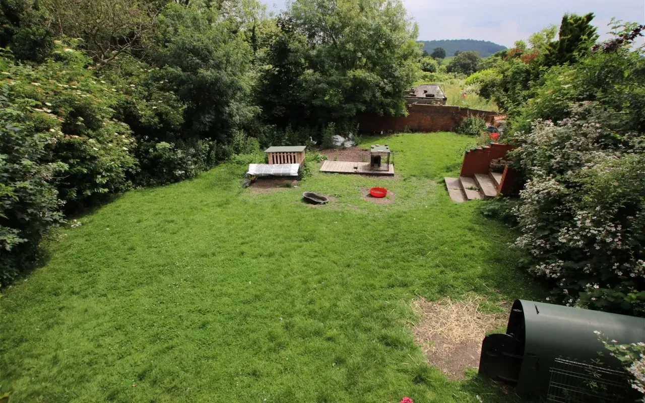 Green Road, Dodworth, photo 31