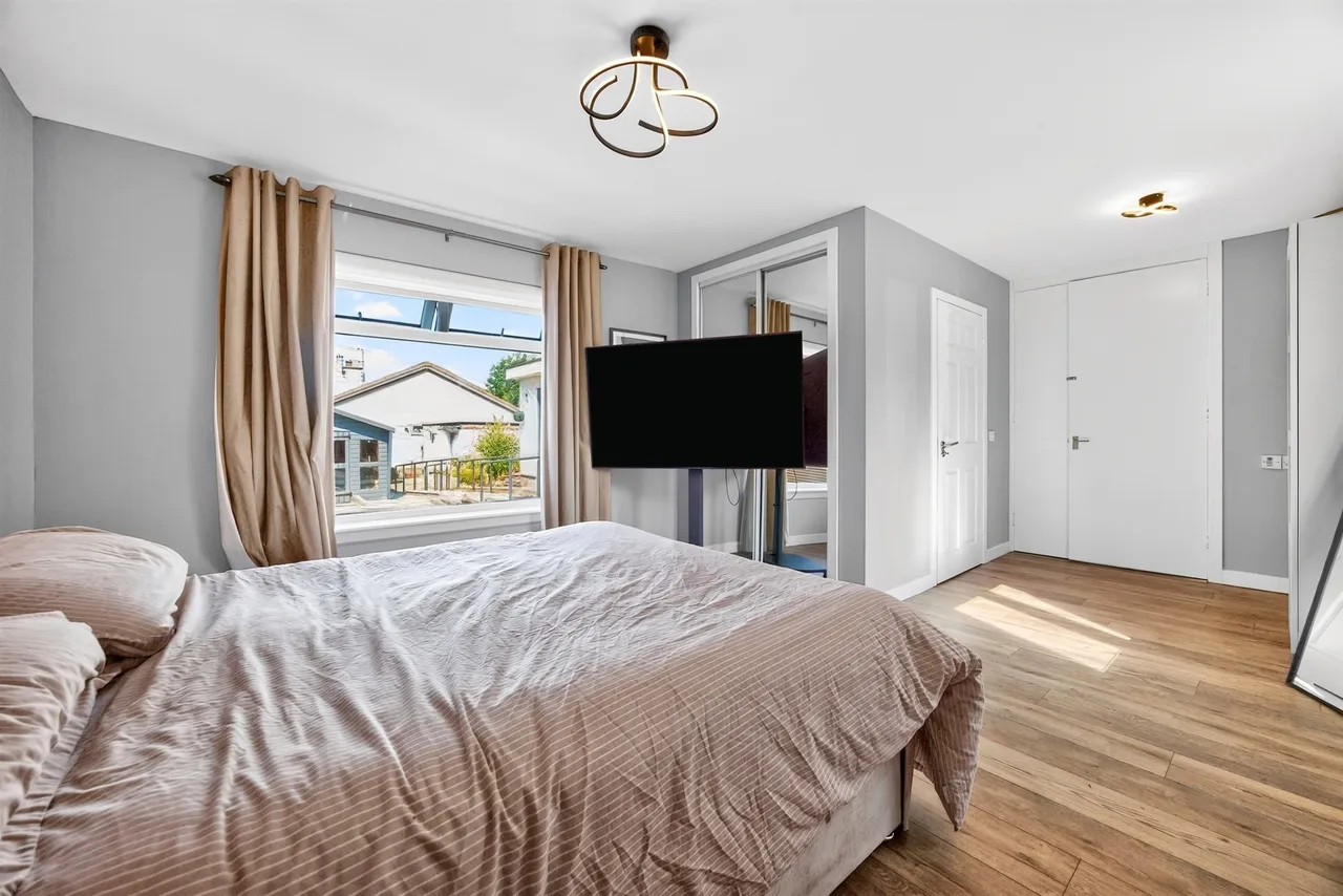 Craigton Crescent, Alva, photo 6