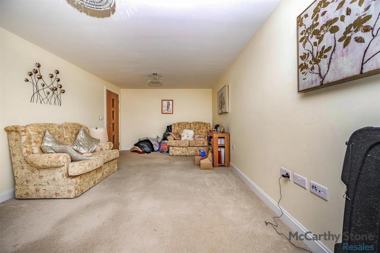 London Road, St. Albans, AL1, photo 5