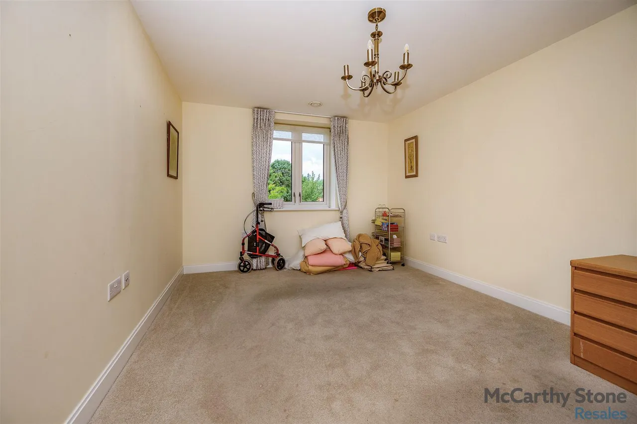 London Road, St. Albans, AL1, photo 6