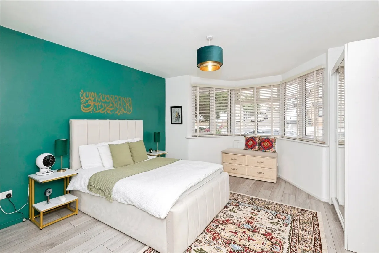 Caterham Avenue, Ilford, IG5, photo 10