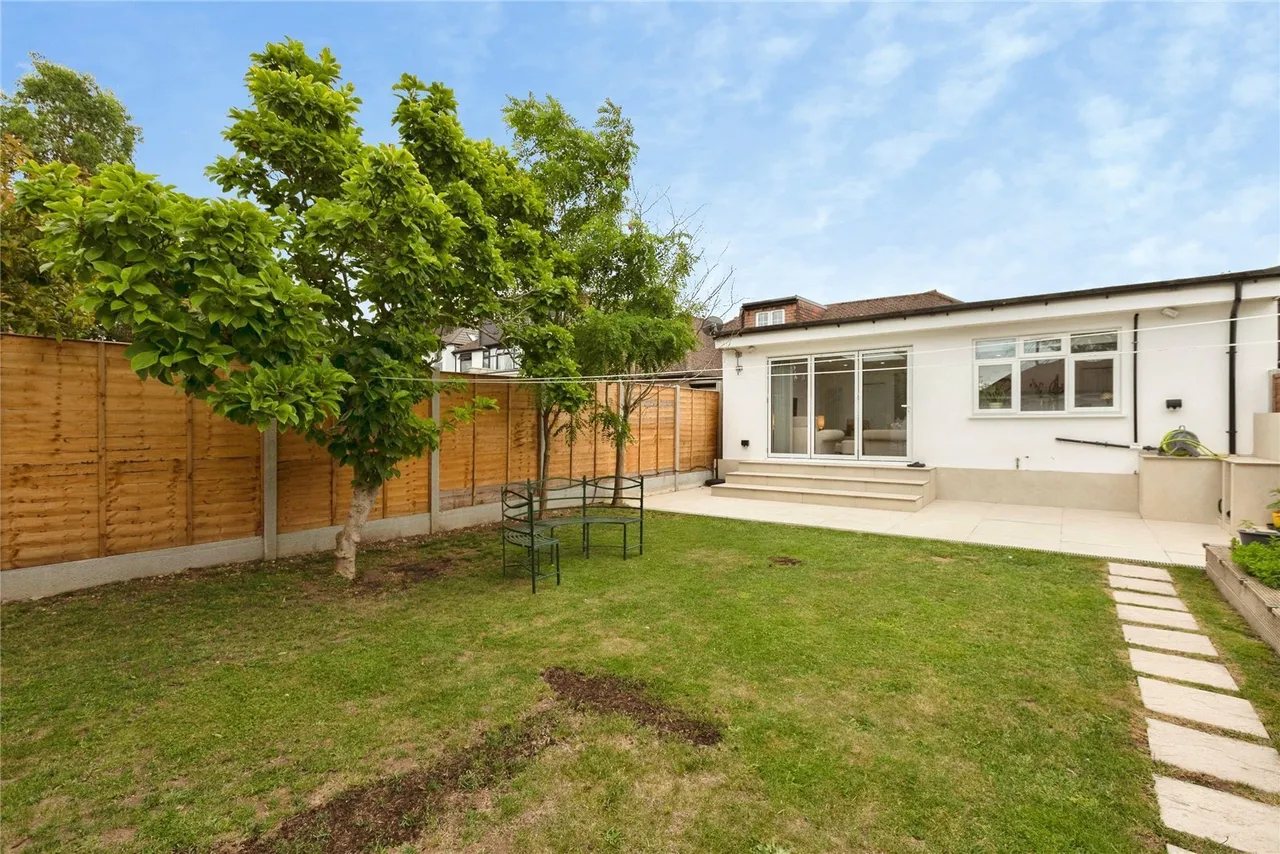 Caterham Avenue, Ilford, IG5, photo 17
