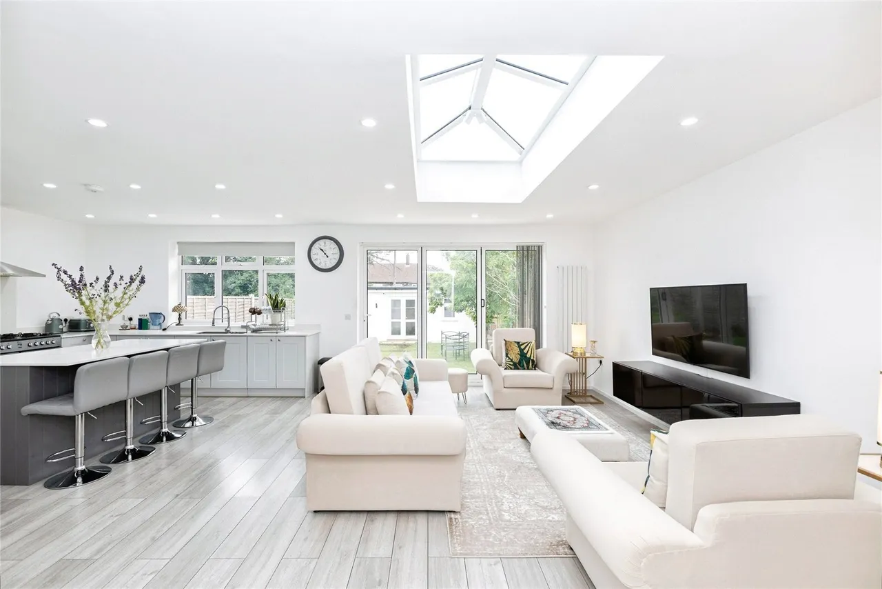 Caterham Avenue, Ilford, IG5, photo 6