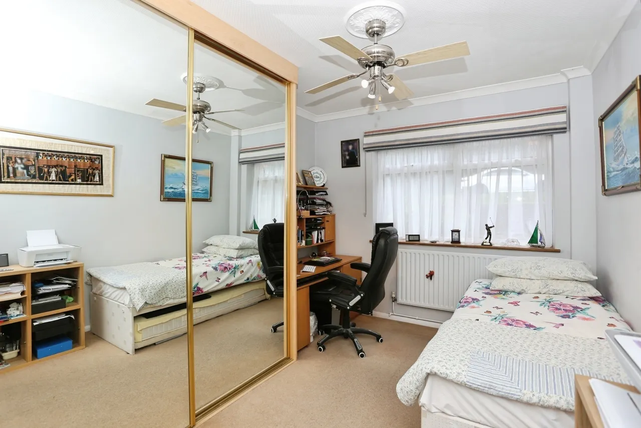 Gates Green Road, West Wickham, BR4, photo 13
