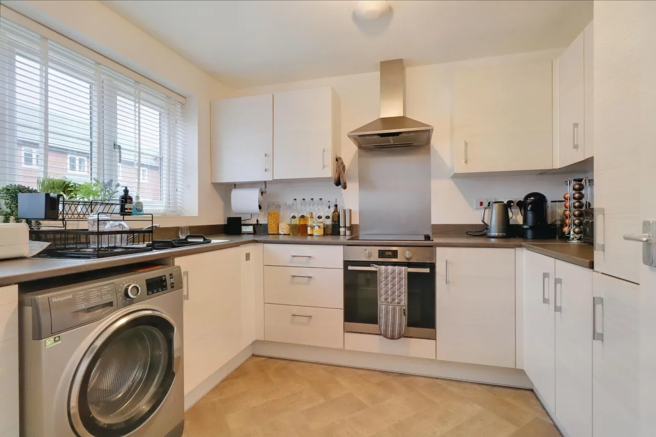 Lomas Way, Congleton, photo 4
