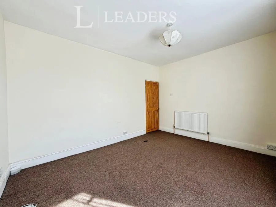 Guildford Road, Portsmouth, PO1, photo 5