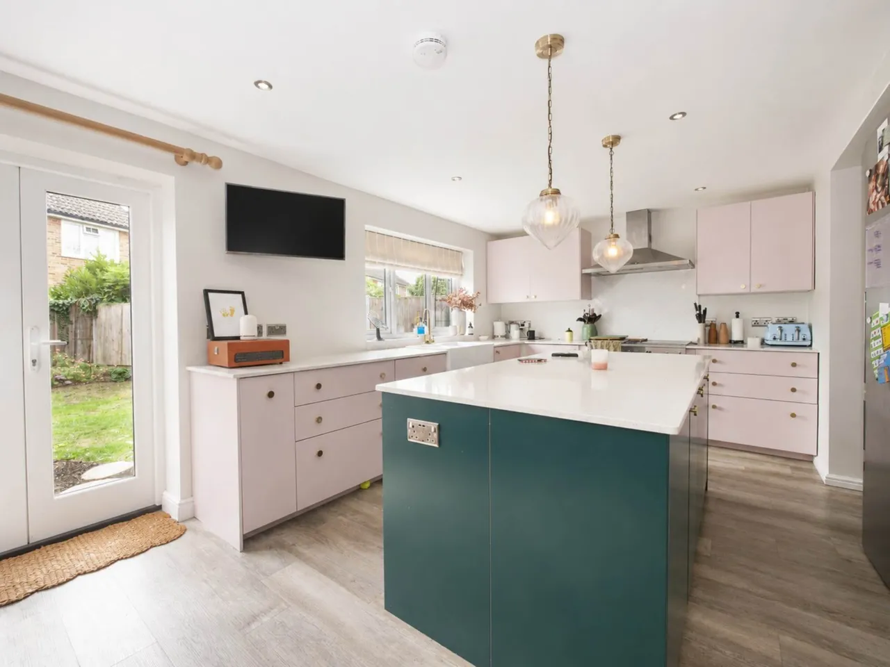 Thorney Road, Capel St Mary, IP9 2UY, photo 5