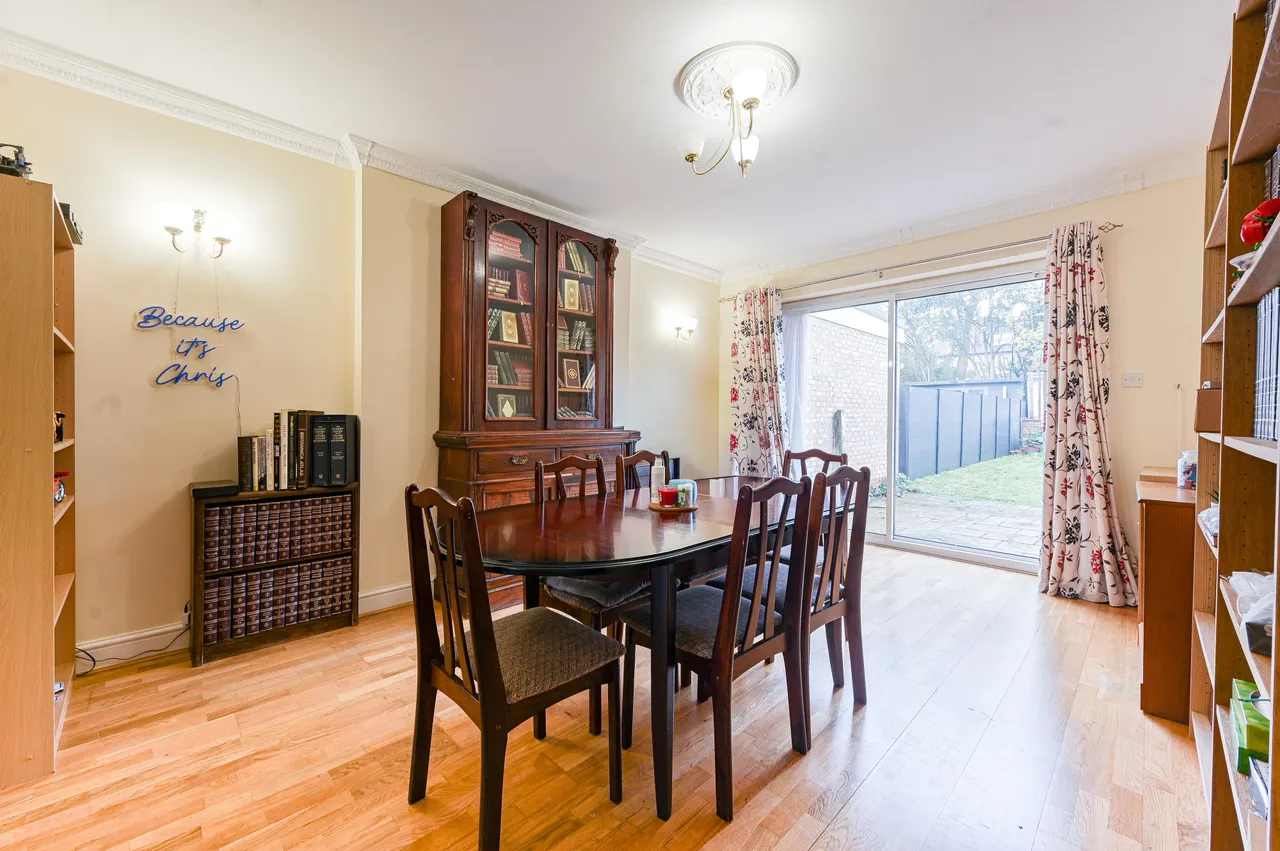 51 Vyner Road, London, photo 12