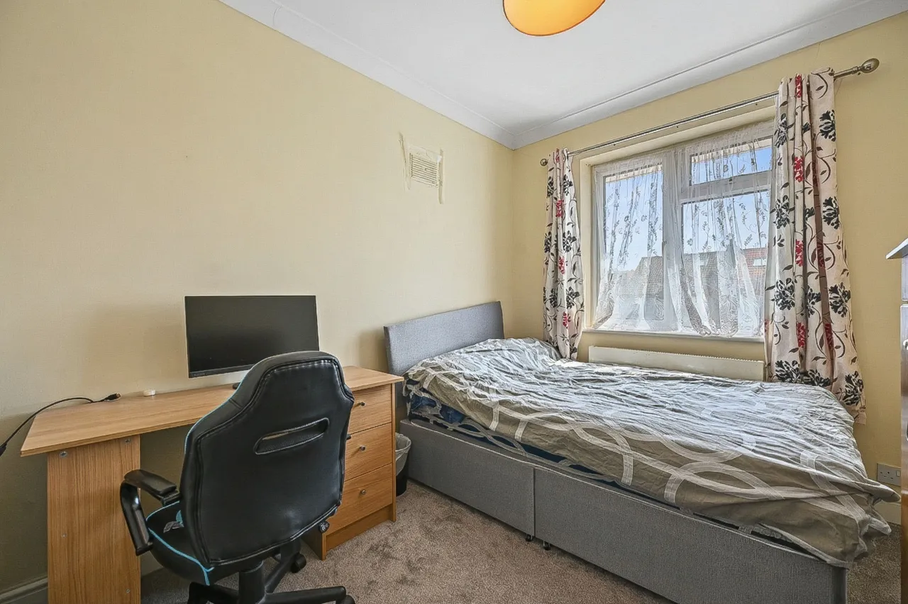 51 Vyner Road, London, photo 6