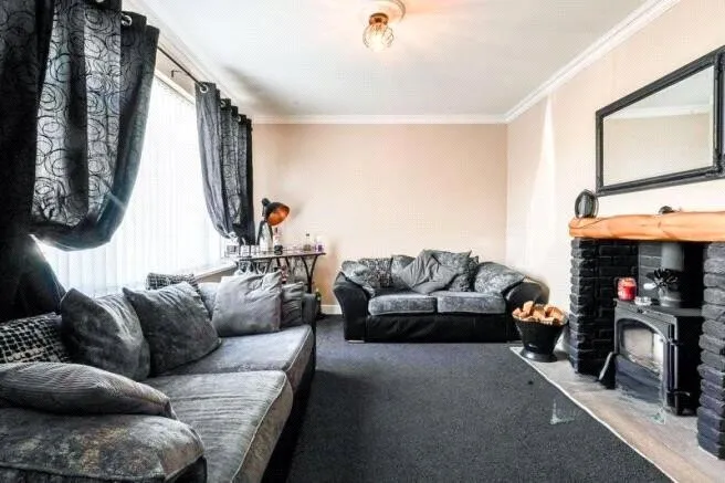 Ruskin Drive, Armthorpe, Doncaster, South Yorkshire, DN3, photo 2