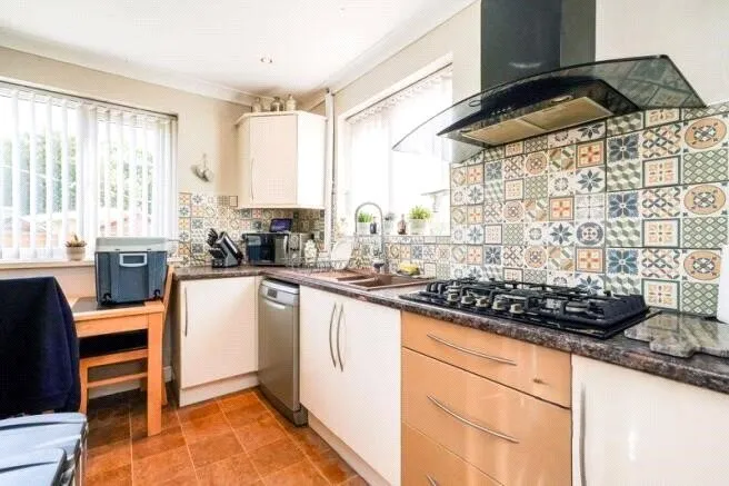Ruskin Drive, Armthorpe, Doncaster, South Yorkshire, DN3, photo 6
