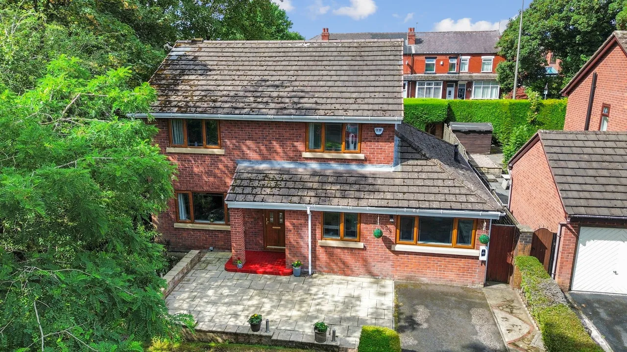 Grantwood, Ashton-In-Makerfield, Wigan, Wigan, WN4 8LW, photo 23