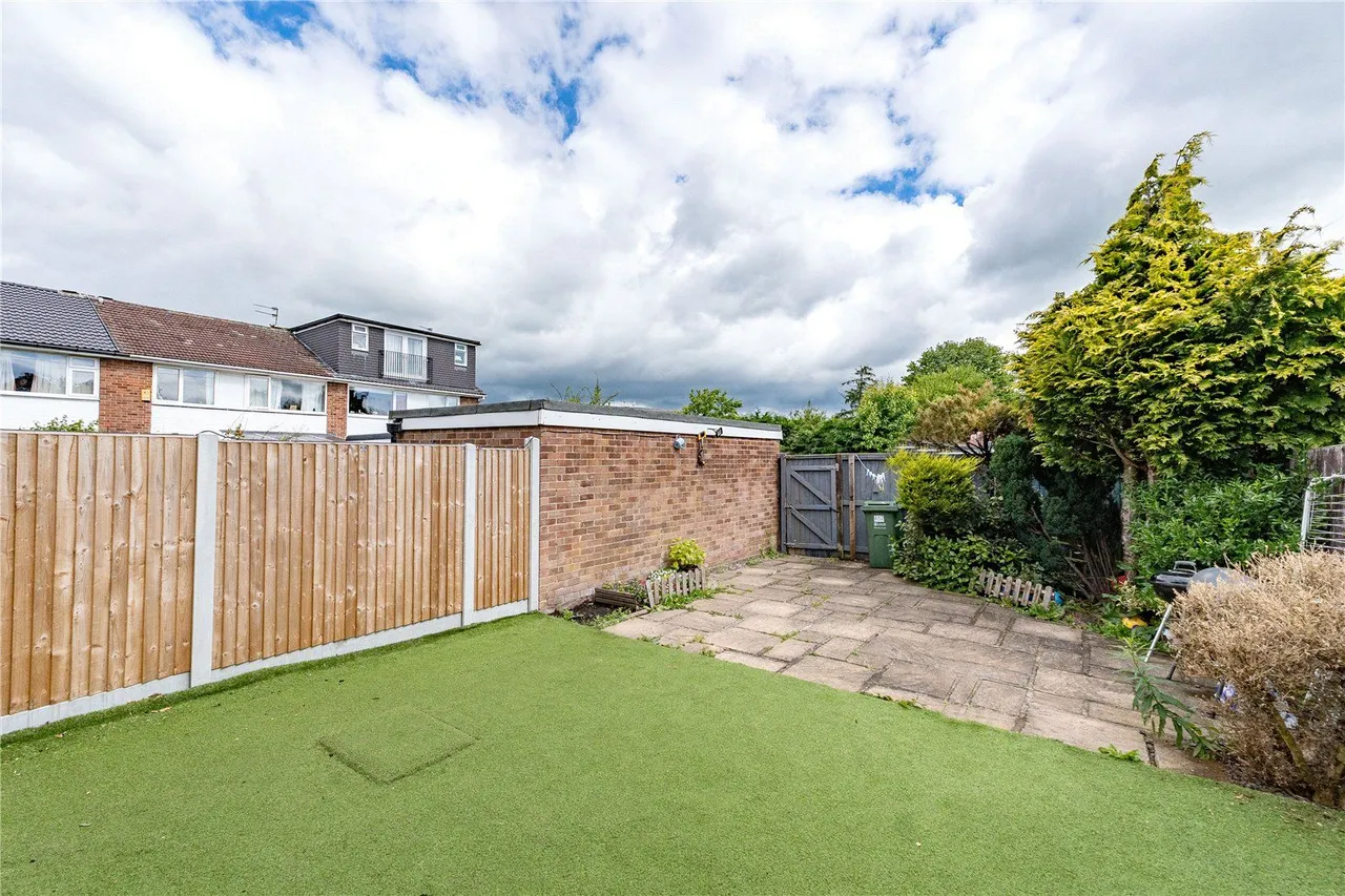 King Lane, Leeds, LS17, photo 15