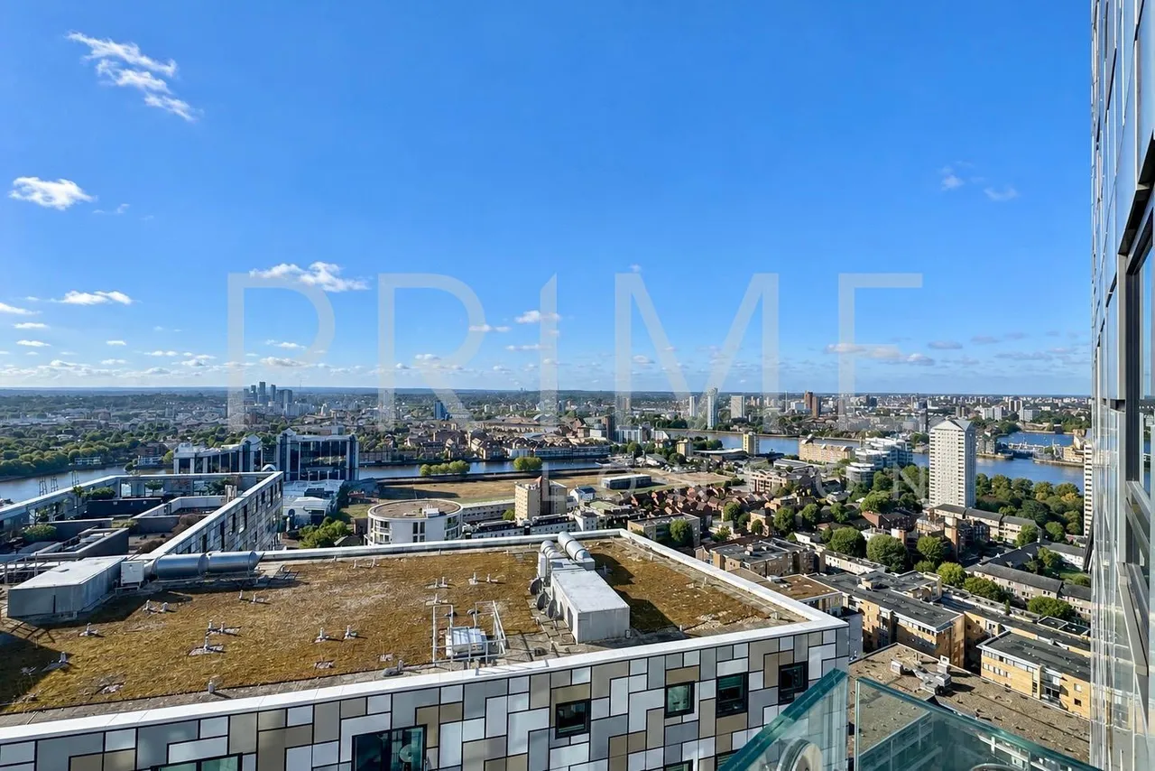 Talisman Tower, Lincoln Plaza, E14, photo 2