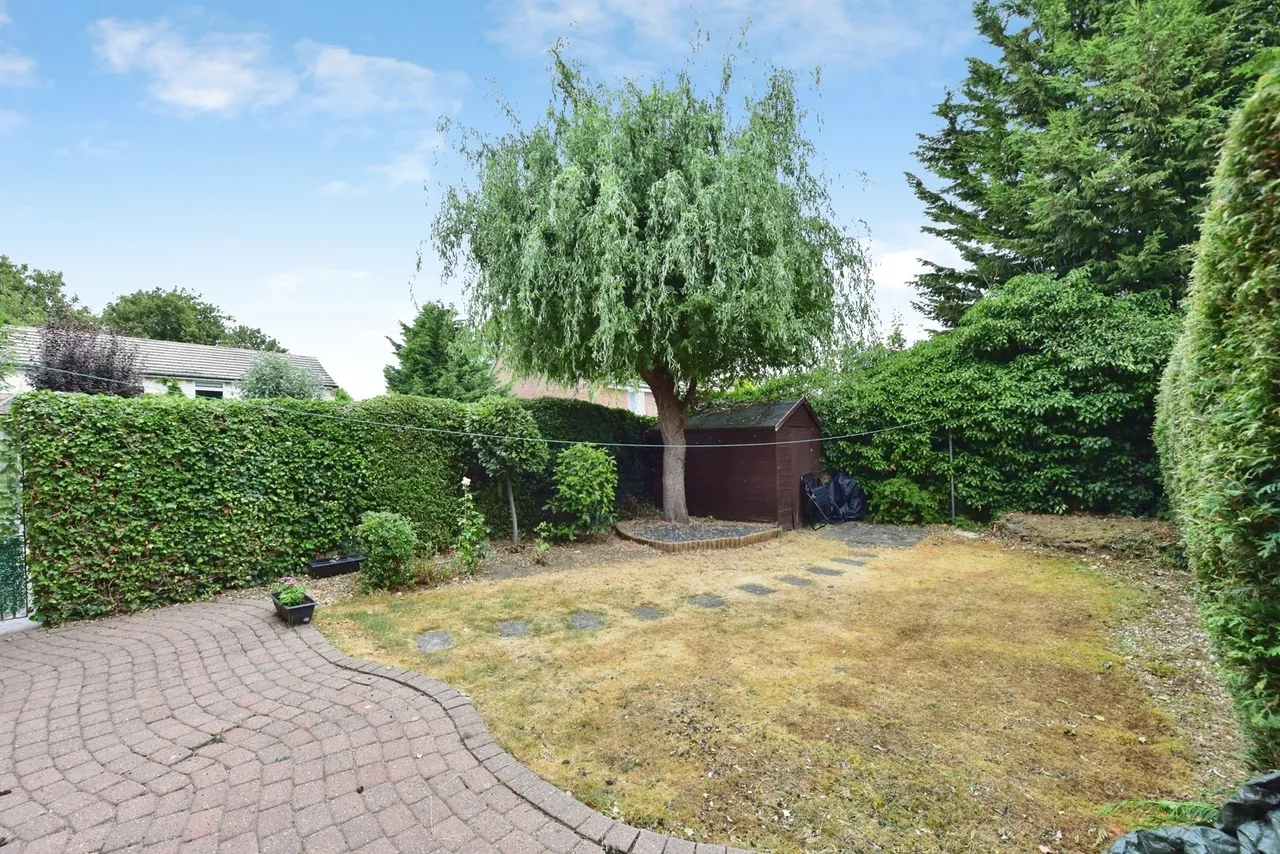 Deepwell Court, Halfway, Sheffield, S20, photo 16
