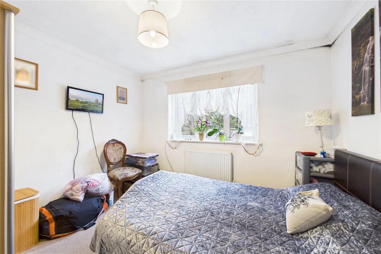 Pine Ridge, Newbury, RG14, photo 4