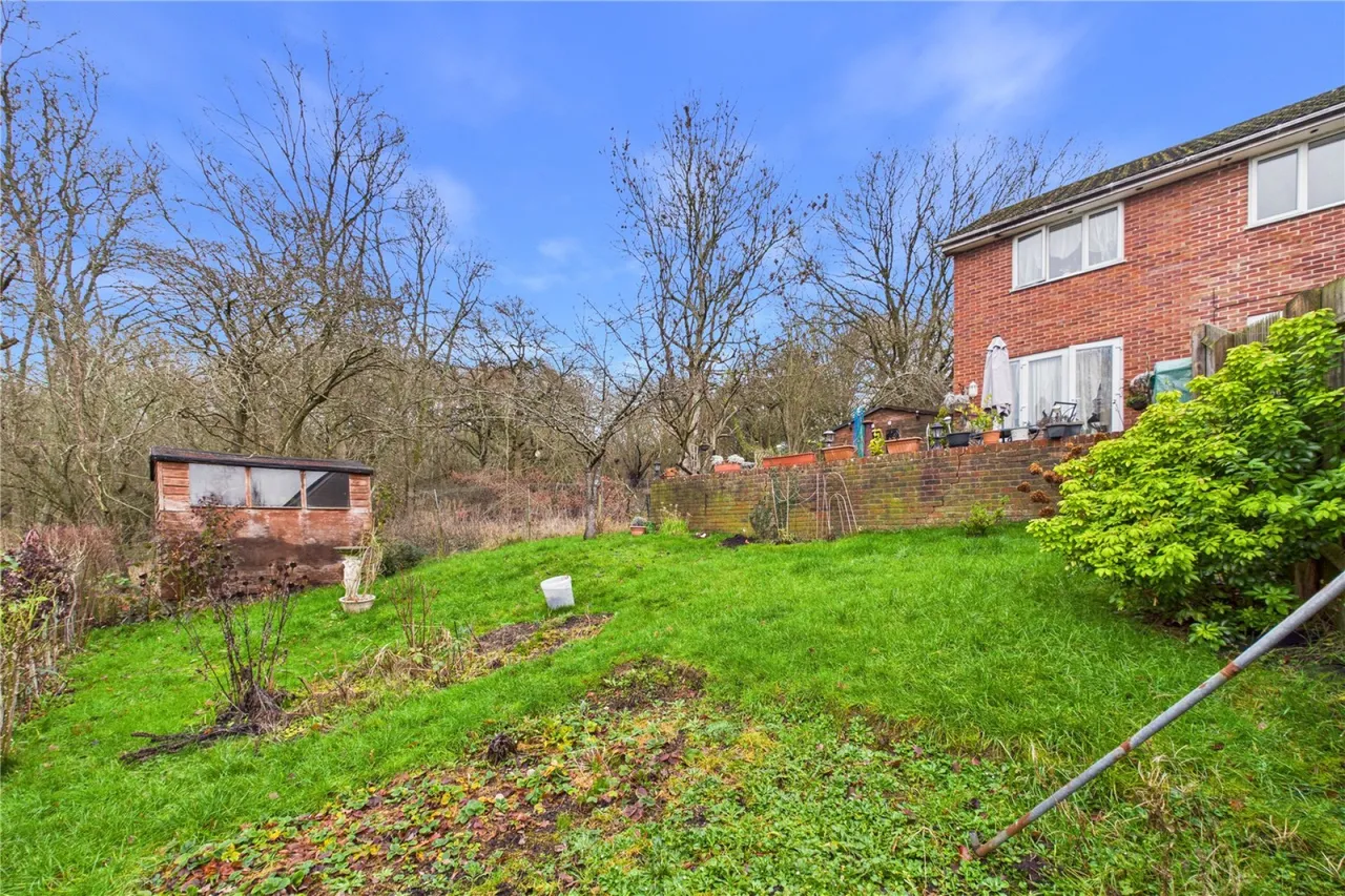 Pine Ridge, Newbury, RG14, photo 6