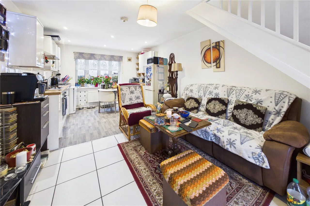 Pine Ridge, Newbury, RG14, photo 8