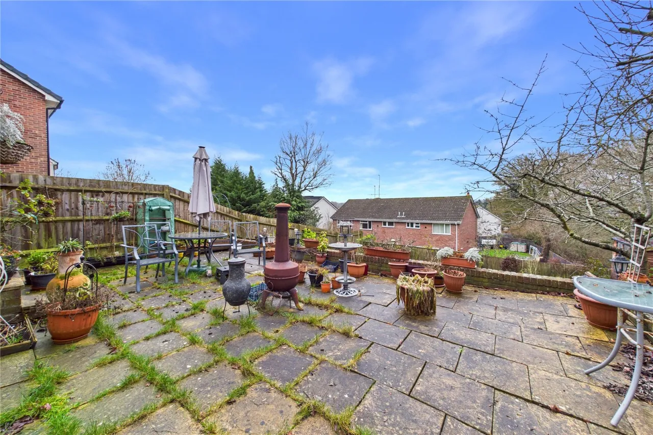 Pine Ridge, Newbury, RG14, photo 12