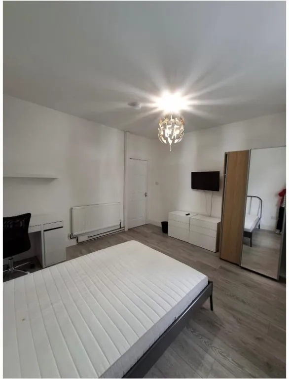 Beeston Road, Dunkirk, NG7, photo 14