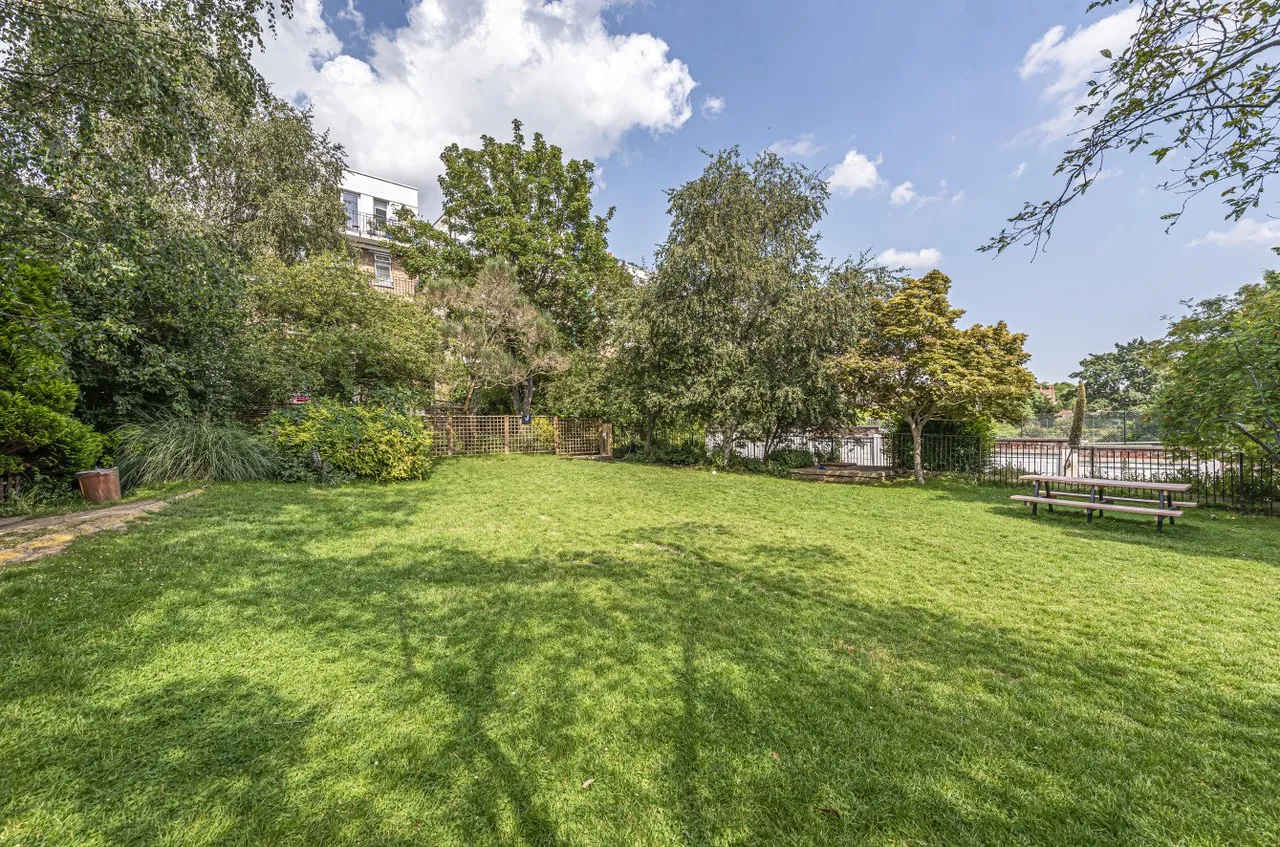 Cholmley Gardens, West Hampstead, NW6, photo 16