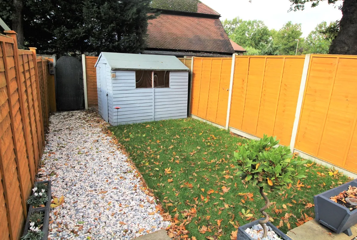 Rowhill Avenue, Aldershot, GU11 3LP, photo 16