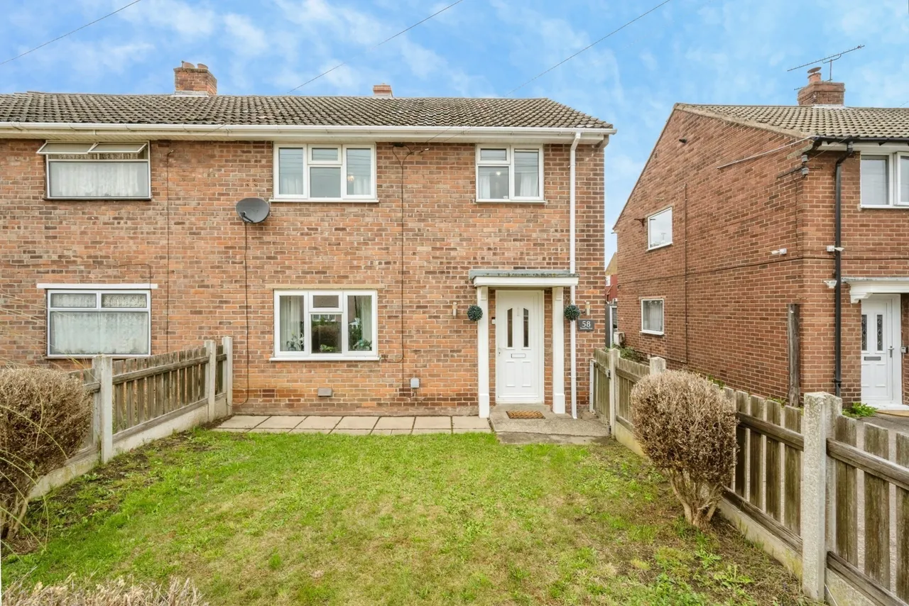 3 bed house for sale — Swaithe Avenue, Doncaster, South Yorkshire, DN5