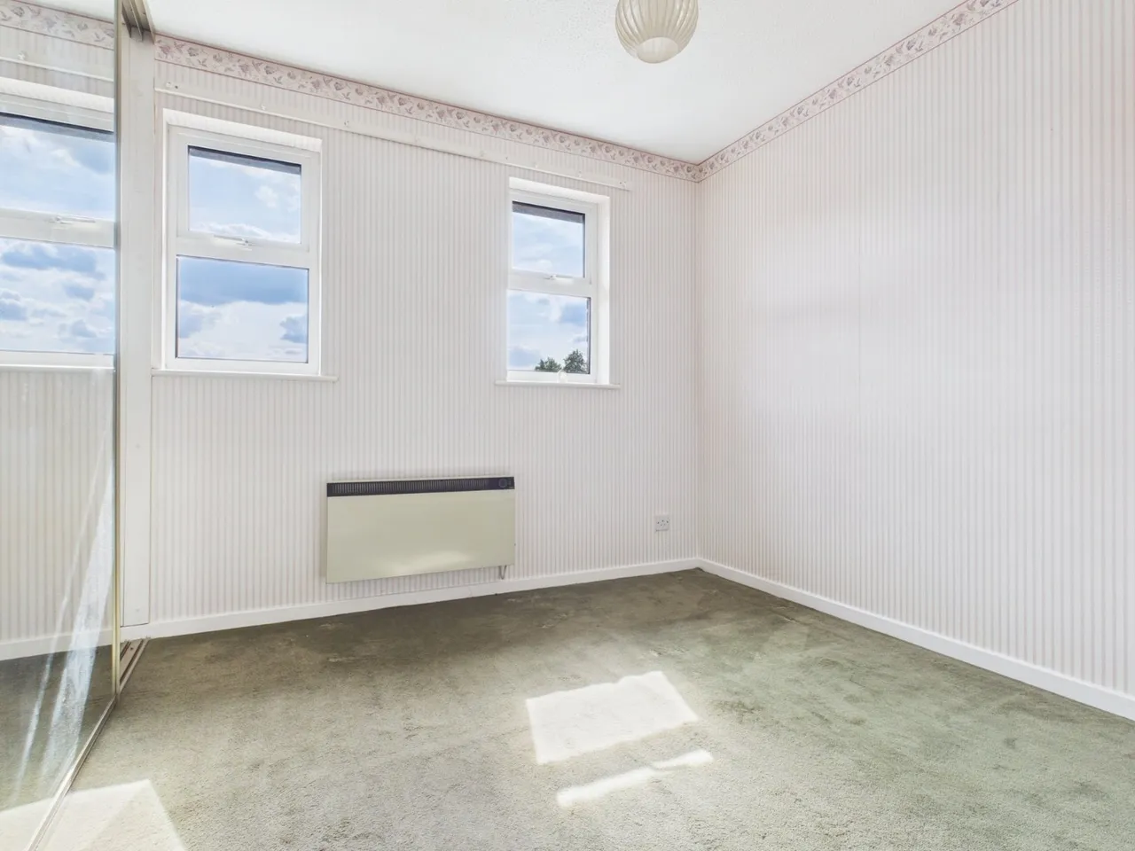Bridgestone Drive, Bourne End, SL8, photo 13